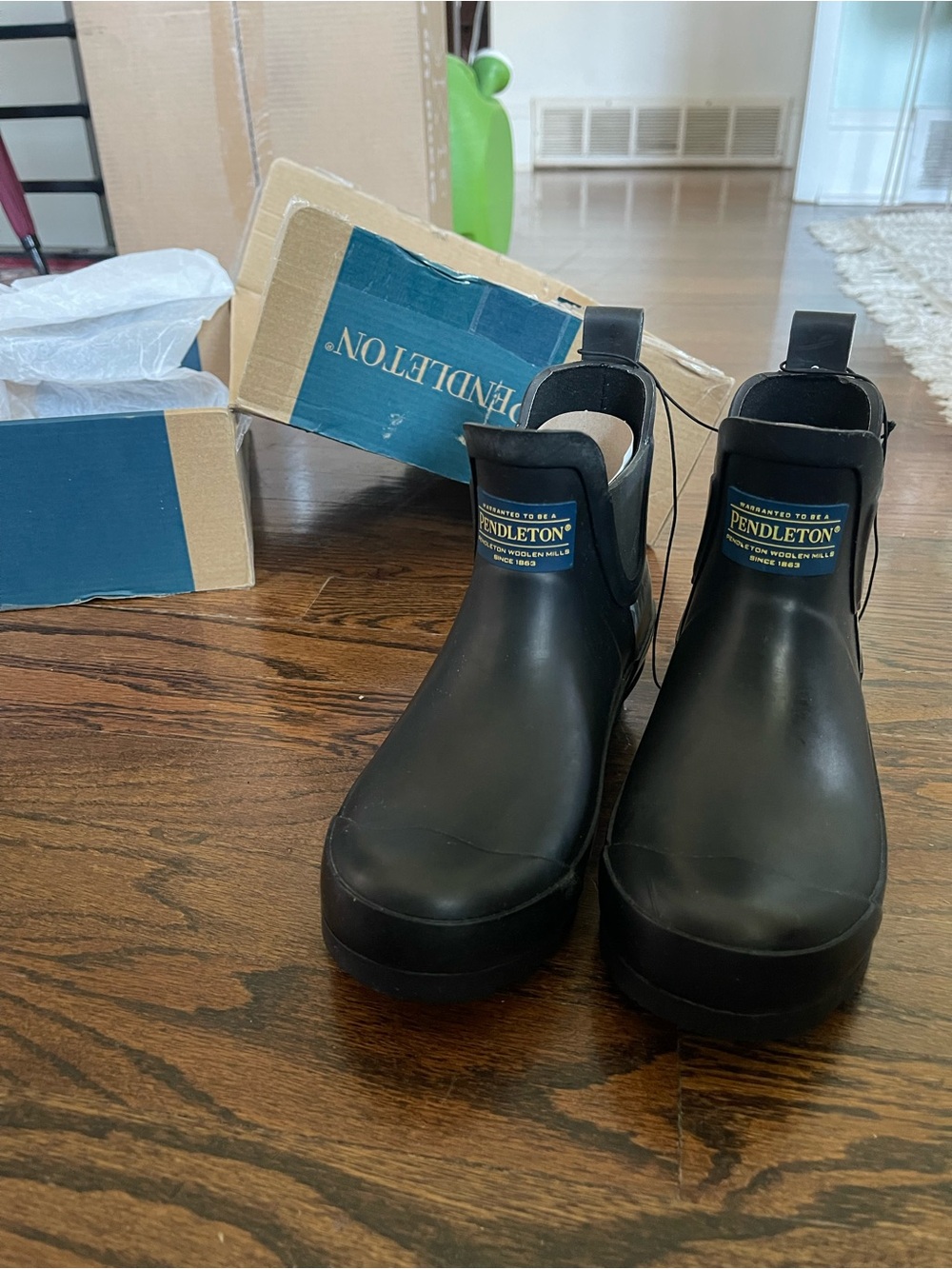 Pendleton Black Chelsea Rain Ankle Boots
